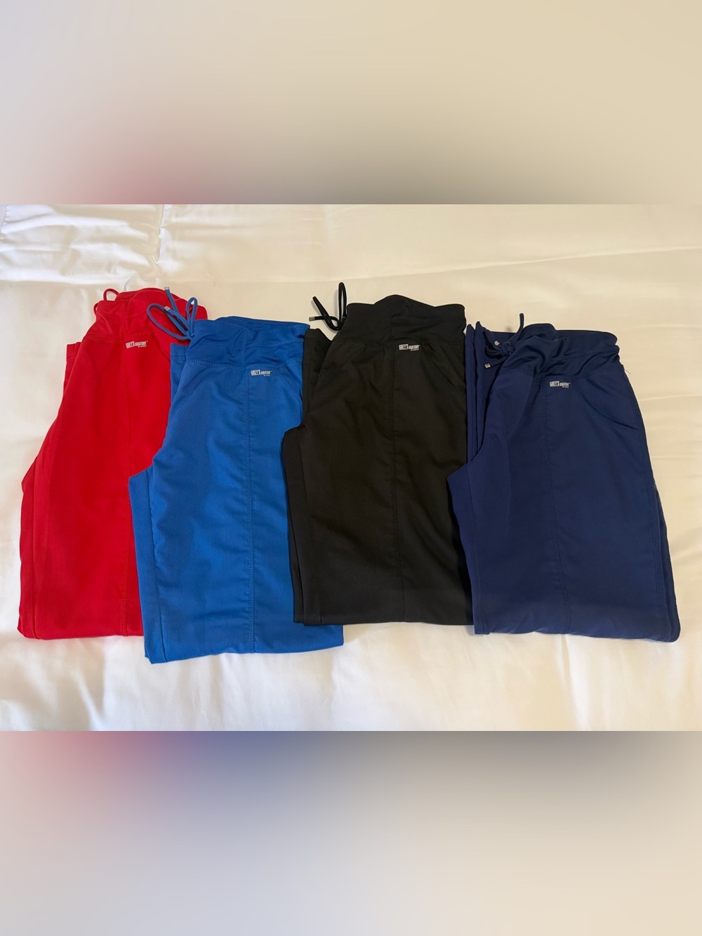 Set of 4 Grey’s Anatomy Women’s Scrub Pants